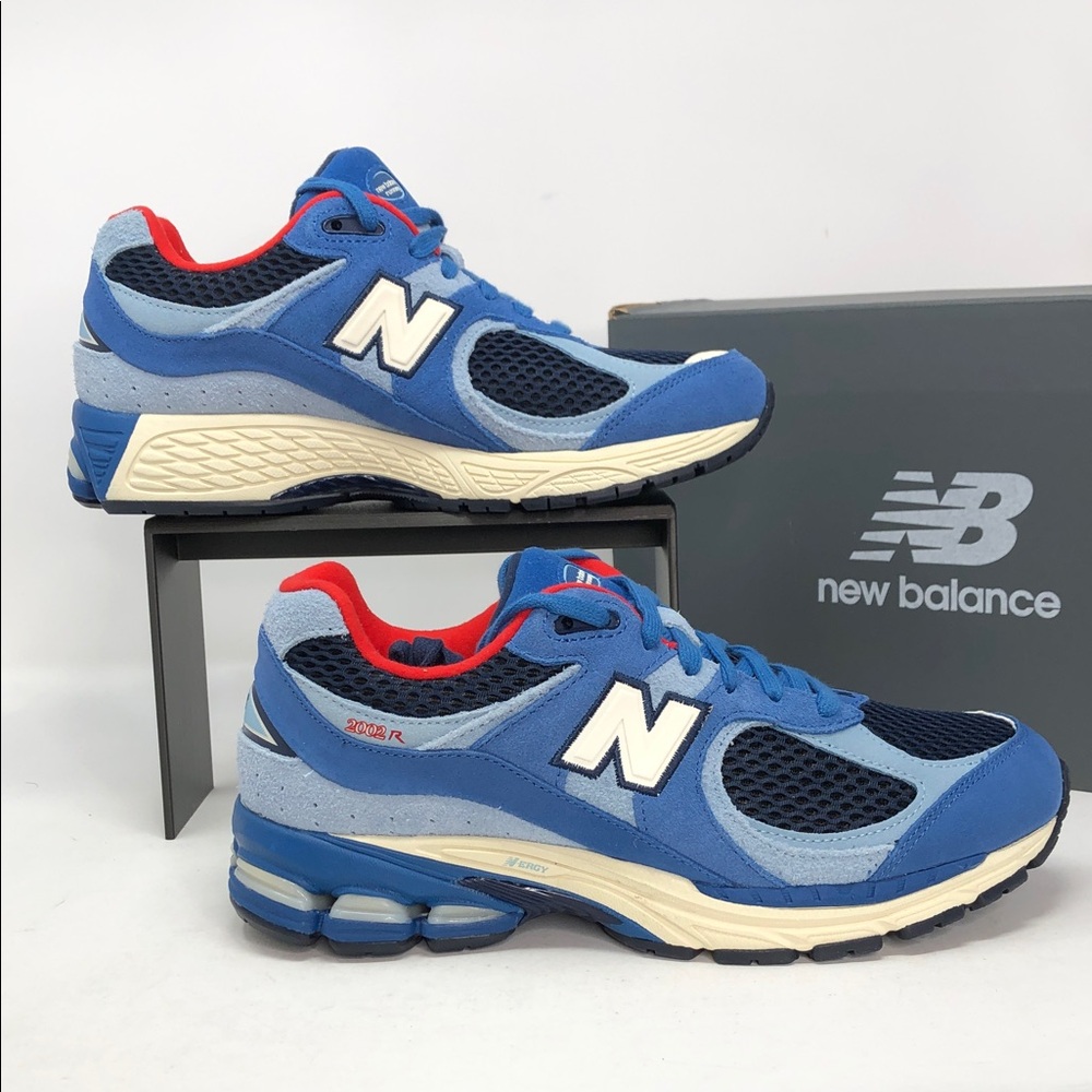 New Balance 2002R x Shoe Palace Volcanic Rocks M2002RRM Men’s Sneakers - Size 8